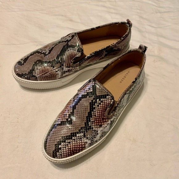 Halogen Shoes - 8 Halogen Leather Python Print platform Sneaker